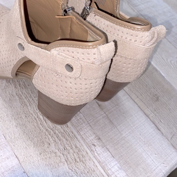 Franco Sarto leather ankle booties size 8 1/2 - Picture 9 of 10